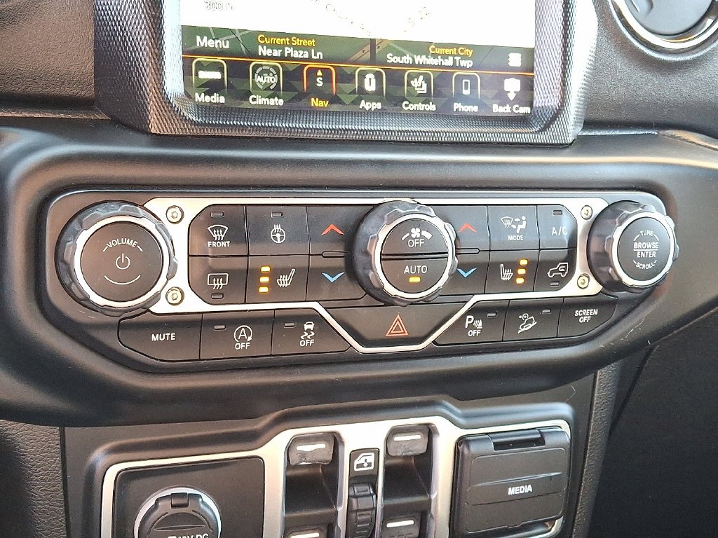 Used 2020 Black Jeep Unlimited Sahara High Altitude image 16