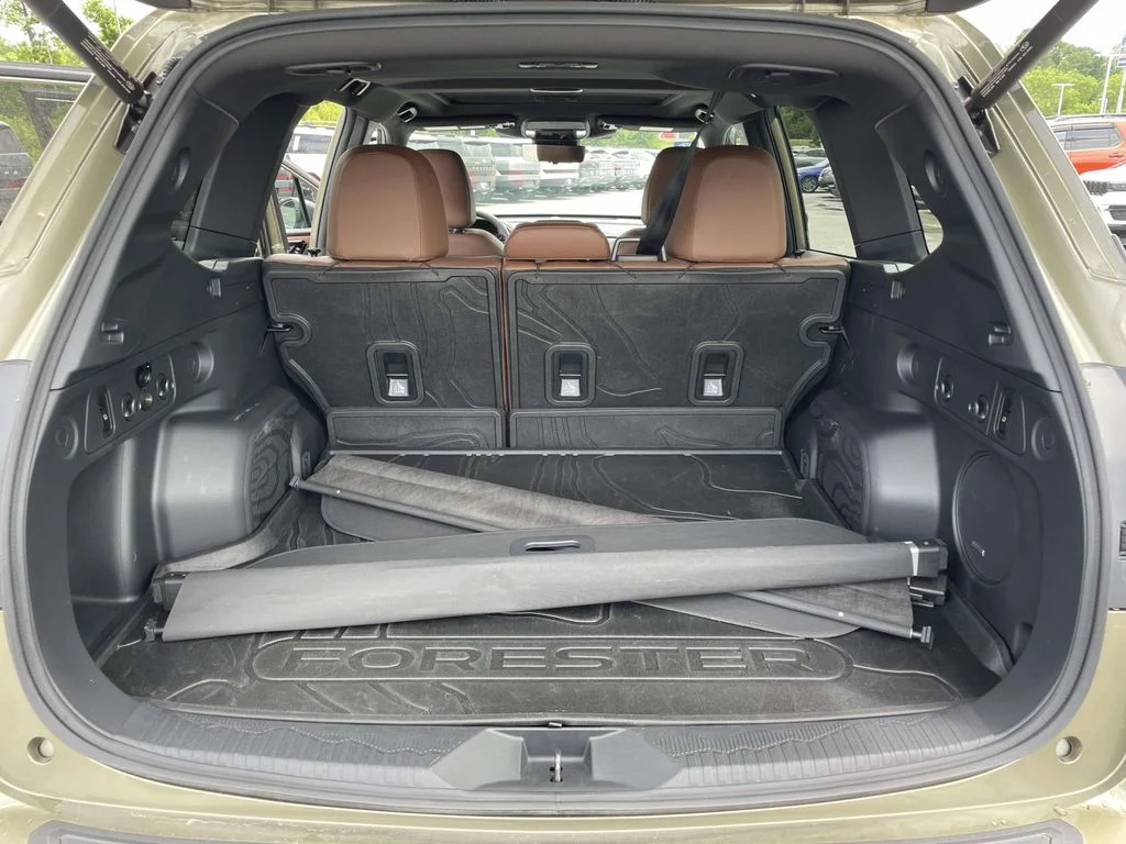 2025 Subaru Forester Touring - Photo 29