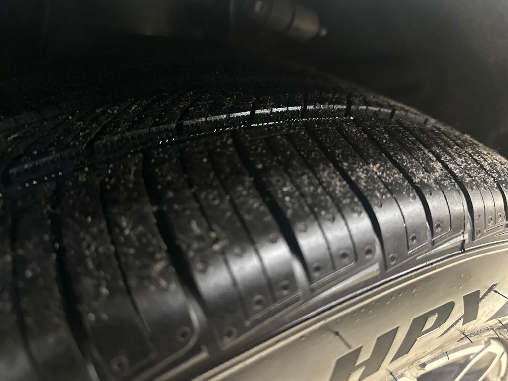 Used 2023 Silver Jeep Summit image 12
