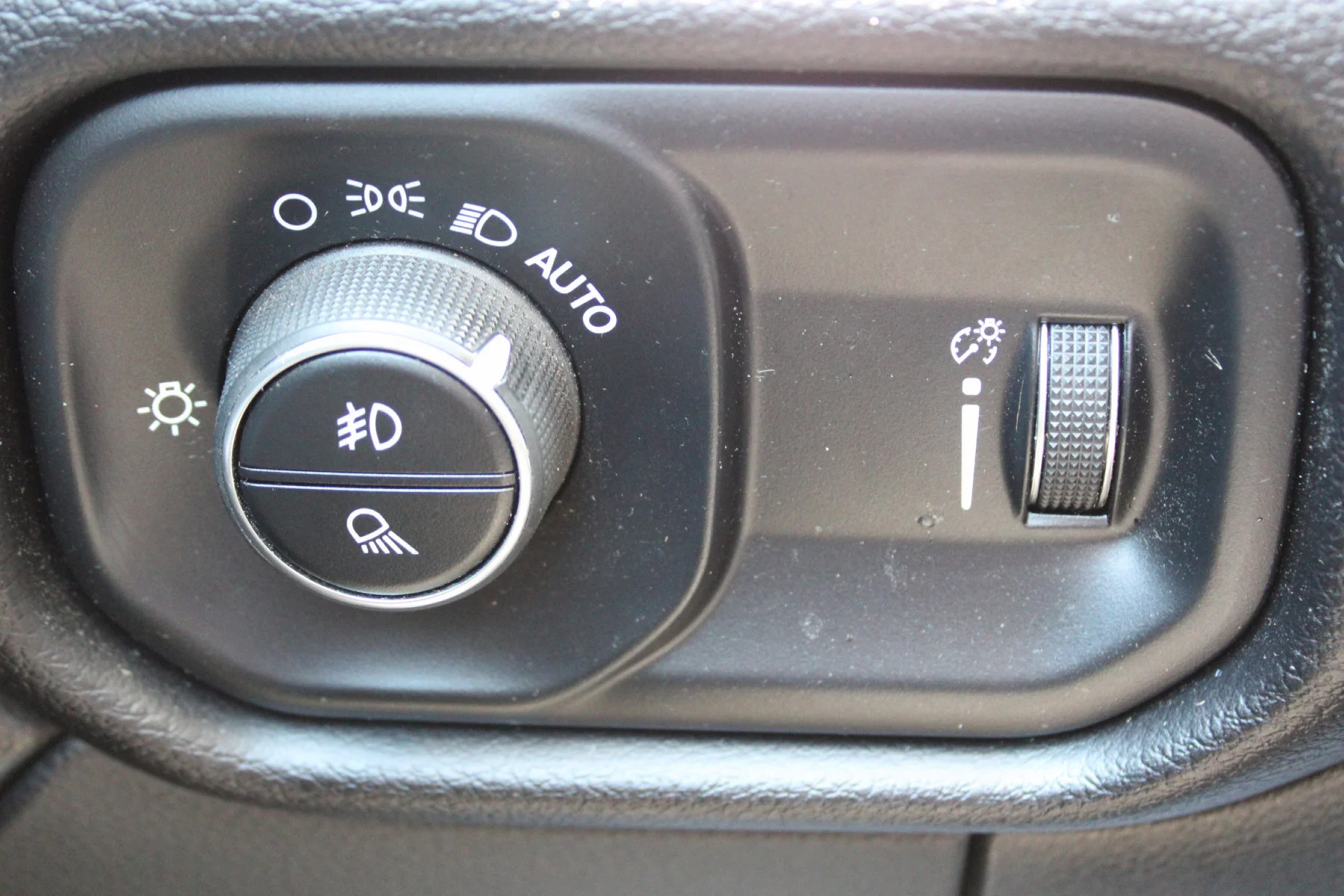 2024 RAM Ram 3500 Pickup Big Horn - Photo 30