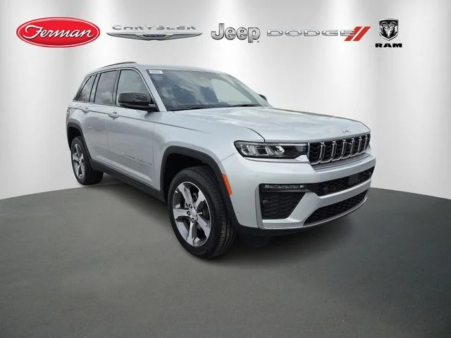 New 2026 Silver Zynith Exterior Paint Jeep Limited image 1