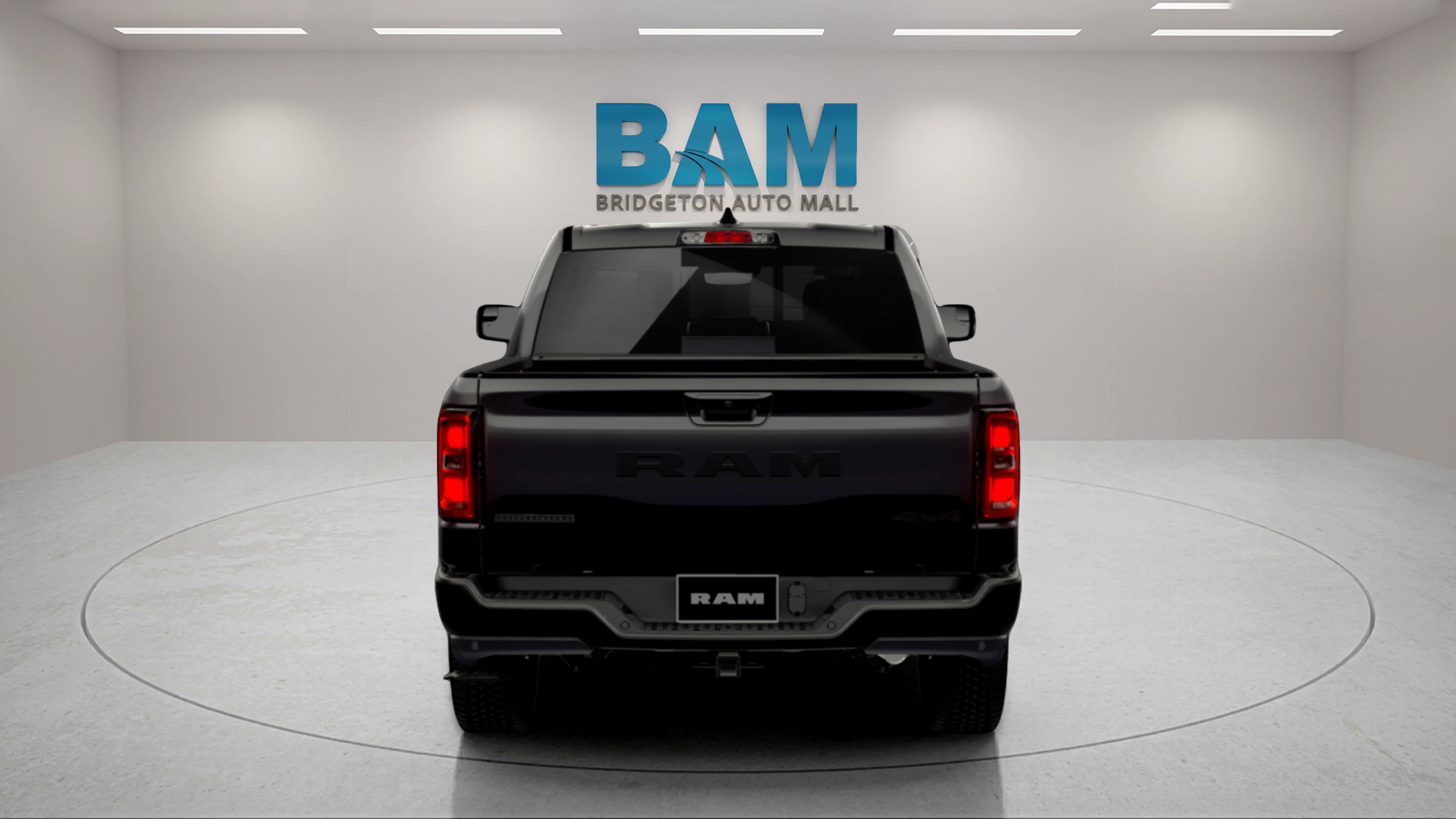 New 2026 Diamond Black Crystal Pearl-Coat Exterior Paint RAM Big Horn image 7