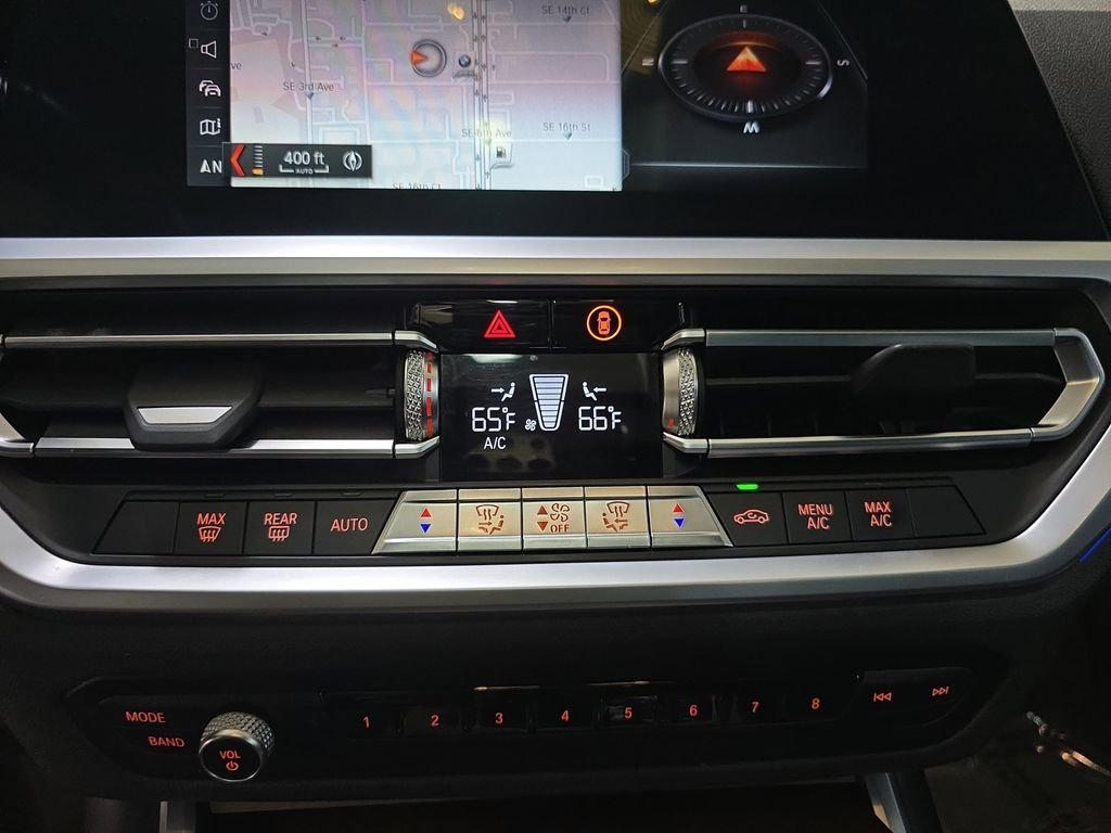 Used 2020 Jet Black BMW 330i image 25