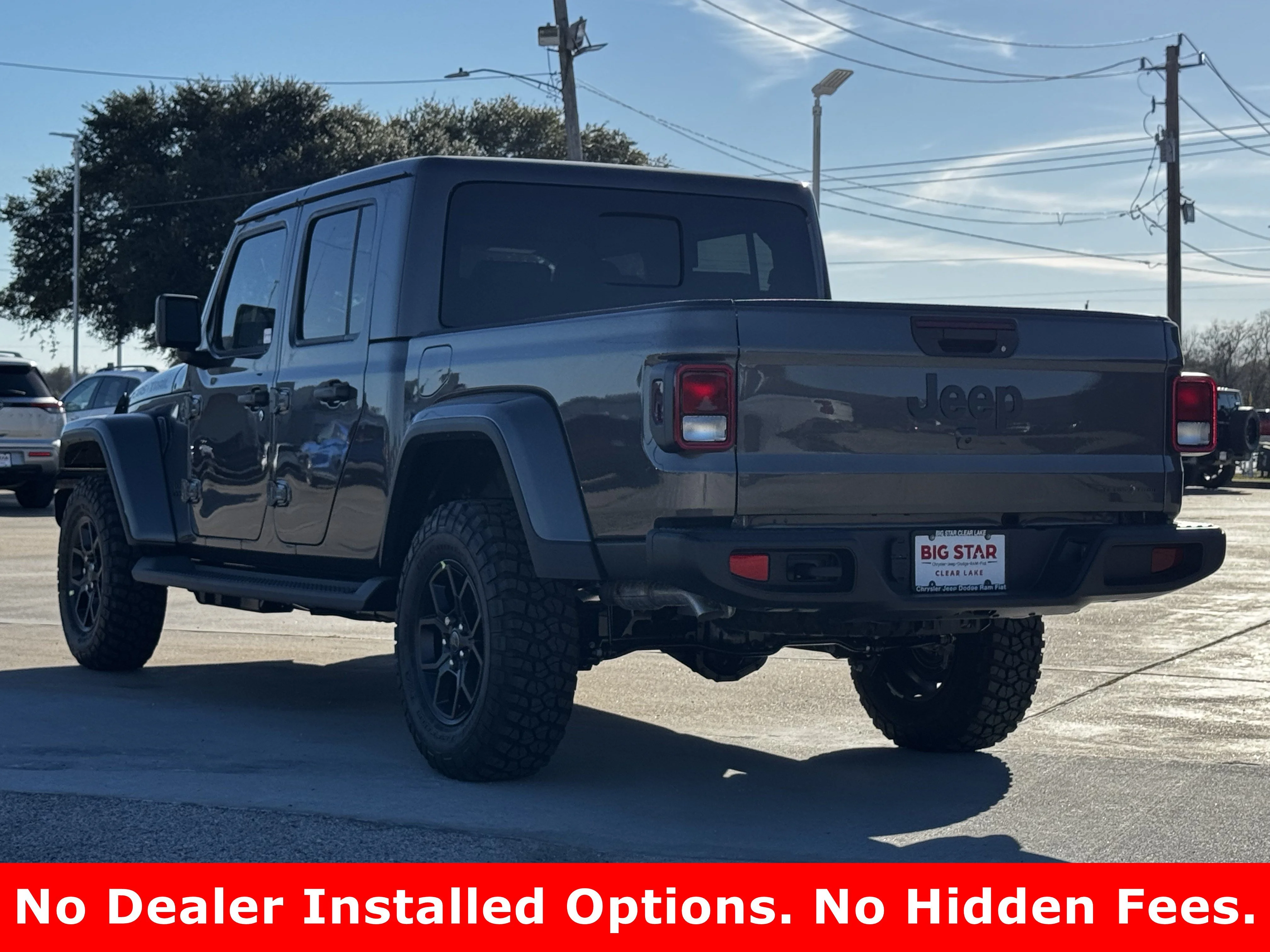 New 2026 Granite Crystal Metallic Clearcoat Jeep Texas Trail image 8