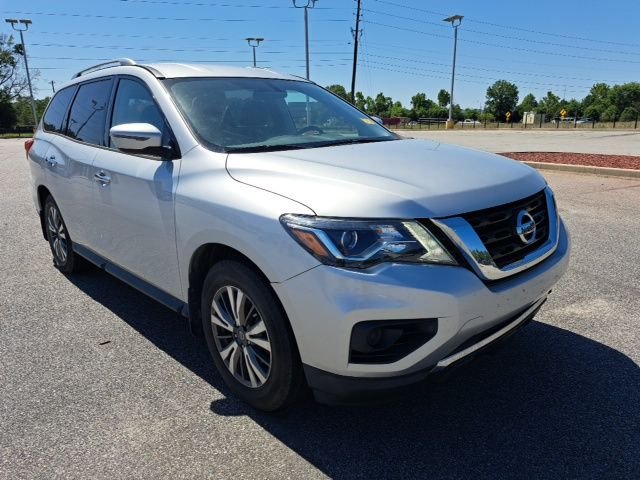2019 Nissan Pathfinder S