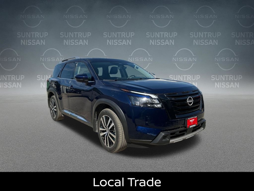 Used 2025 Blue Nissan Platinum image 7