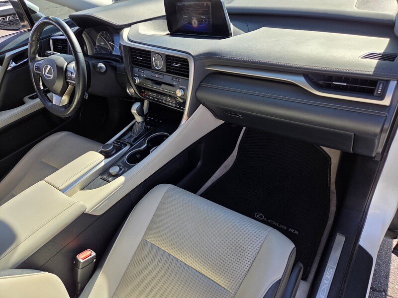 Used 2017 White Lexus 350 image 20