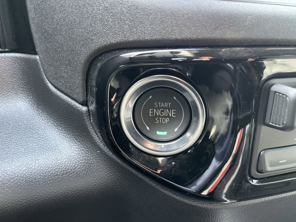 2026 GMC Sierra 1500 SLT - Photo 17
