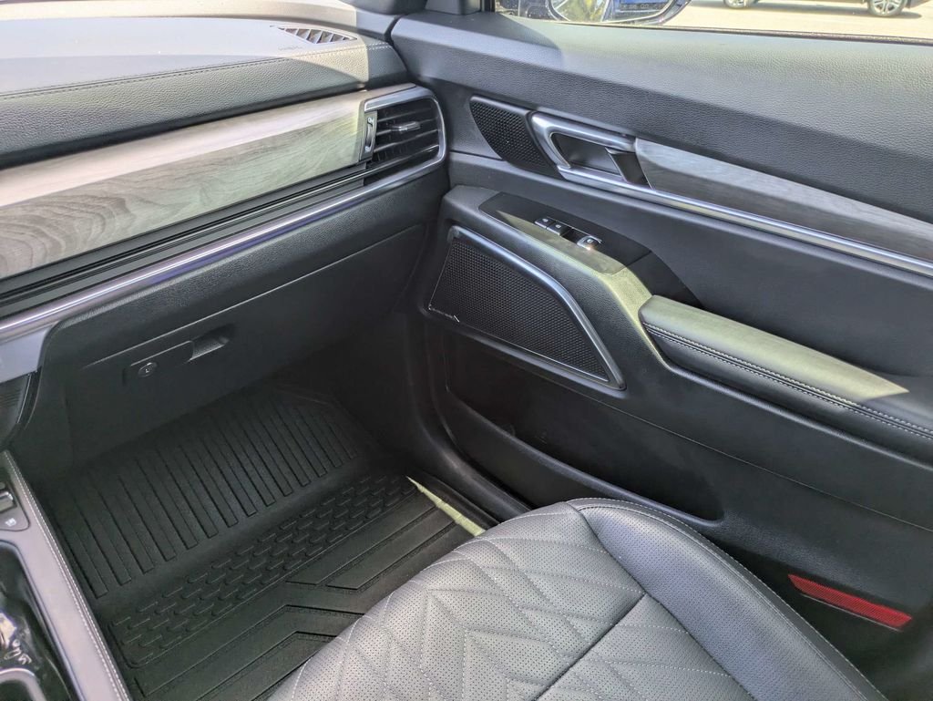 Used 2025 Gray Kia SX X-Line image 23