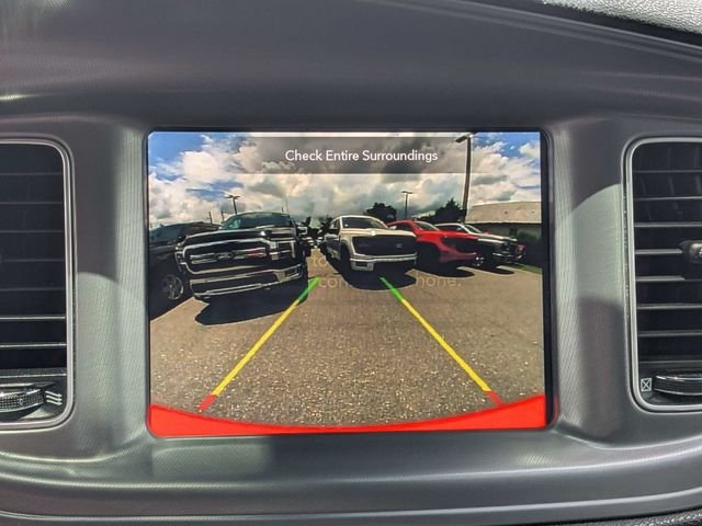 Used 2023 Red Dodge SXT image 27