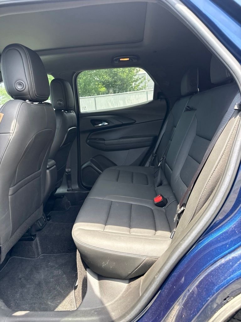 Used 2023 Blue Chevrolet ACTIV image 3