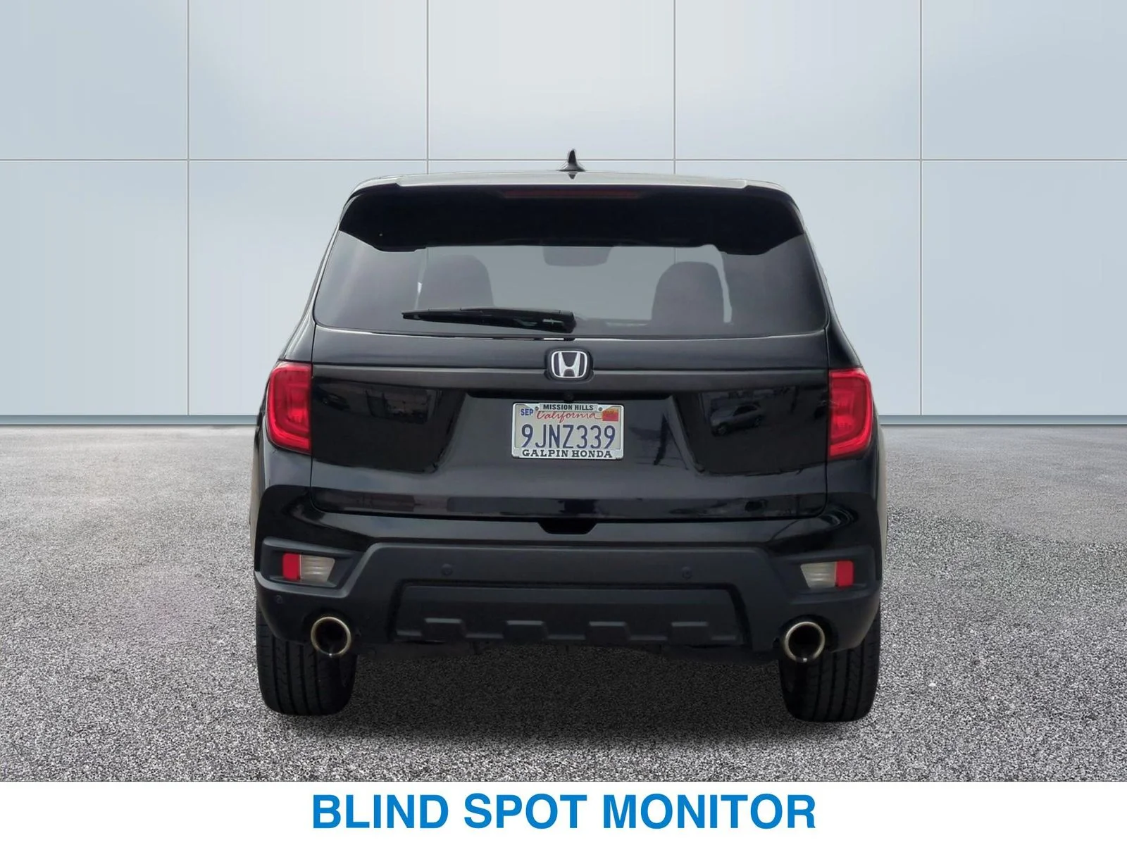 Used 2023 Black Honda EX-L image 8