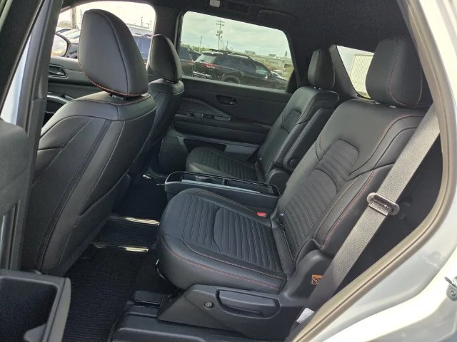 2026 Nissan Pathfinder Rock Creek - Photo 6