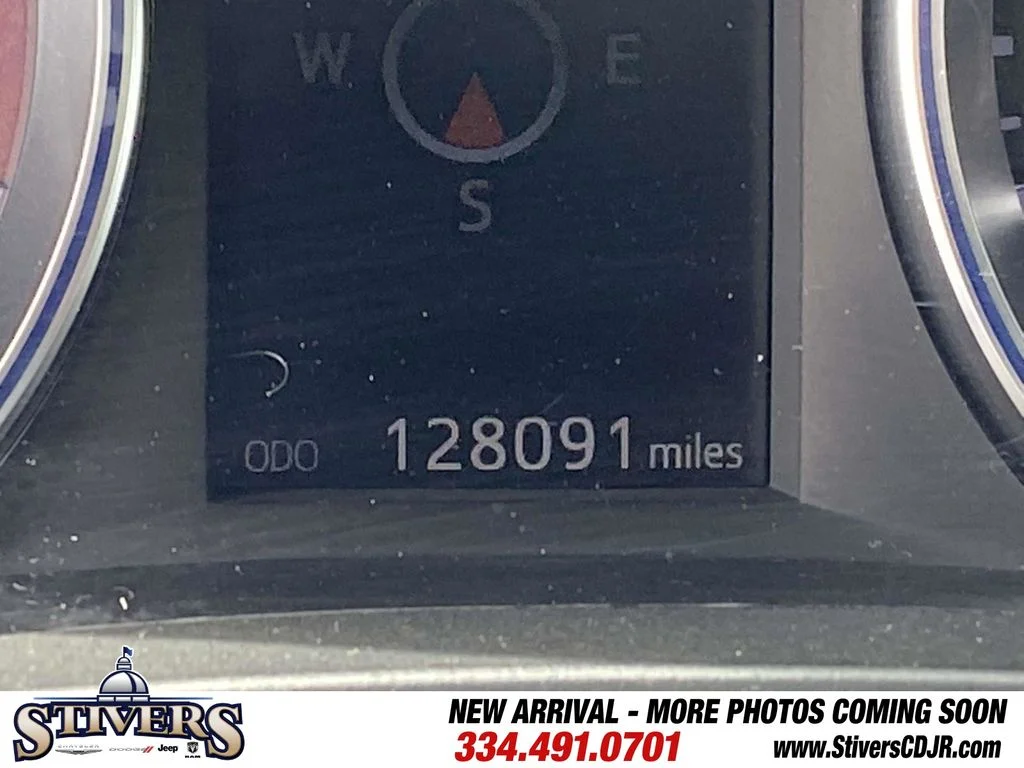 Used 2014 Gray Toyota Limited image 35