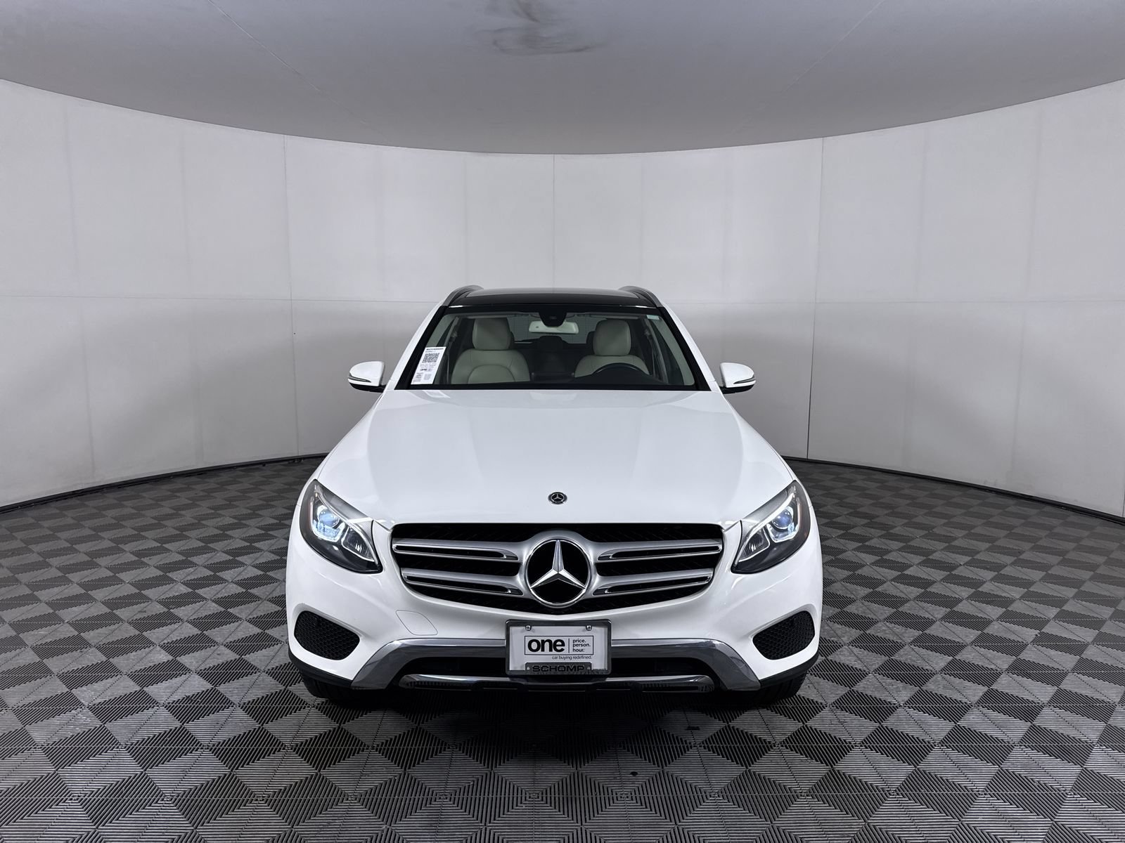 Used 2019 Polar White Mercedes-Benz GLC 300 image 30