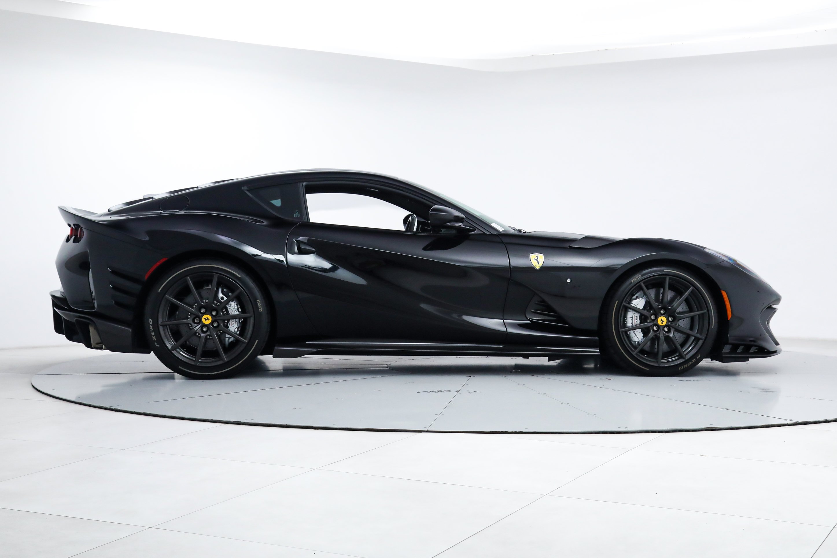 Used 2022 Black Ferrari  image 9