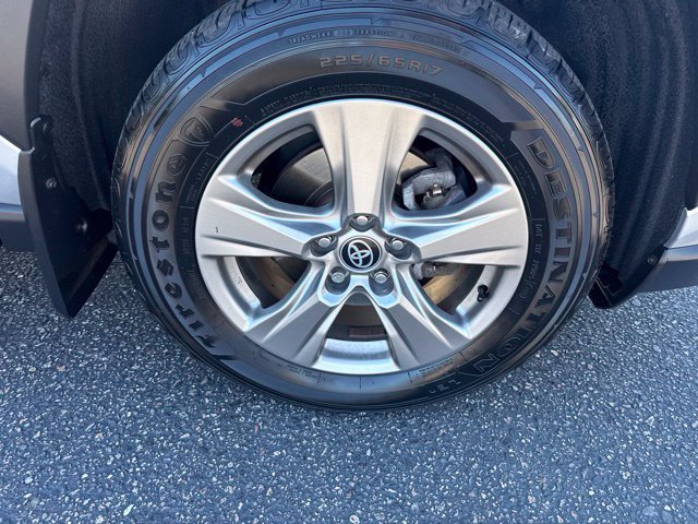 Certified Used 2024 Silver Sky Metallic Toyota XLE image 4