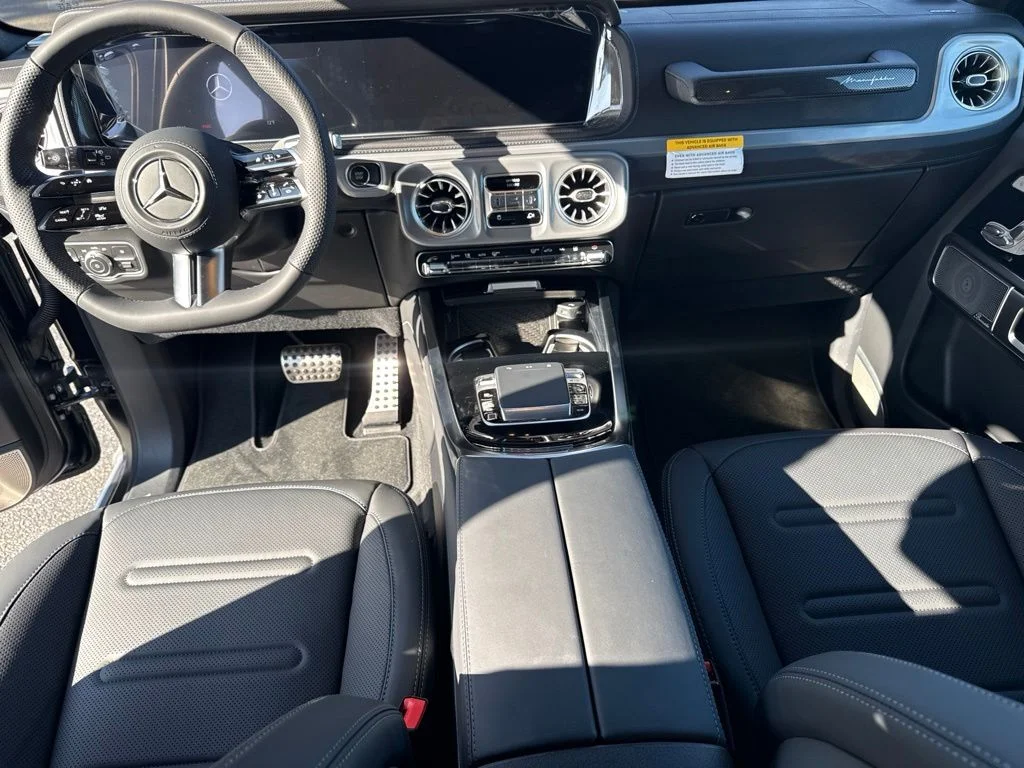 New 2027 MANUFAKTUR Night Black Magno Mercedes-Benz G 580 image 59