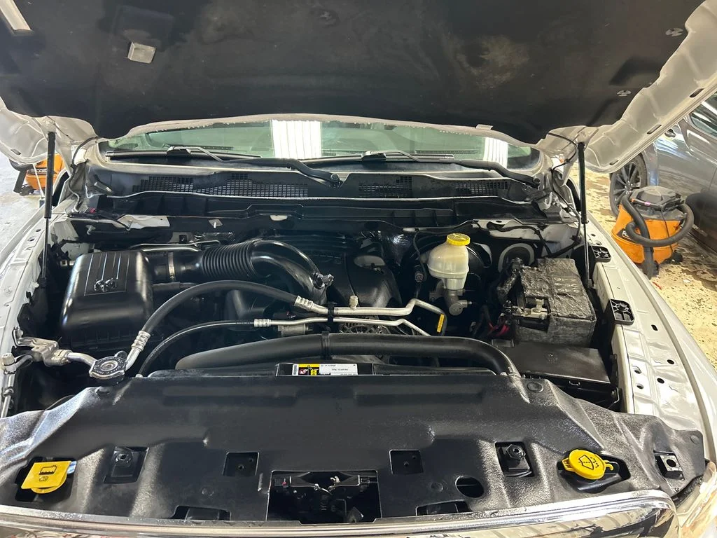 Used 2017 White Ram Laramie image 10