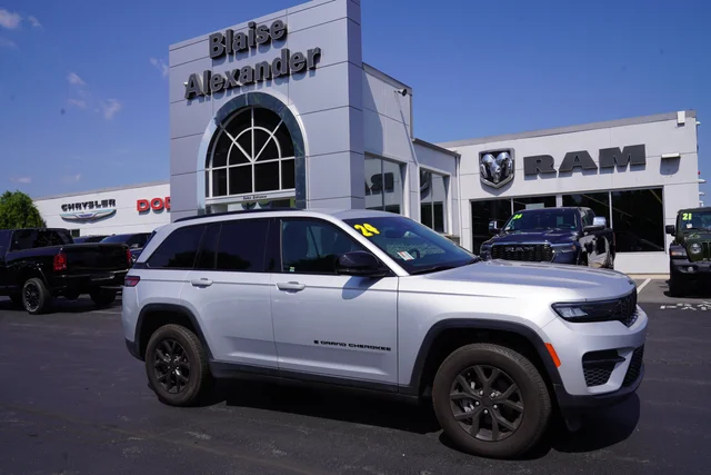 2024 Jeep Grand Cherokee Altitude