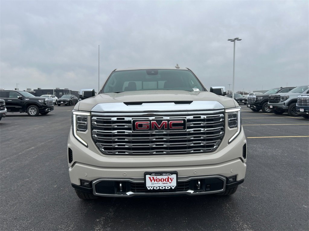 2026 GMC SIERRA - Image 2