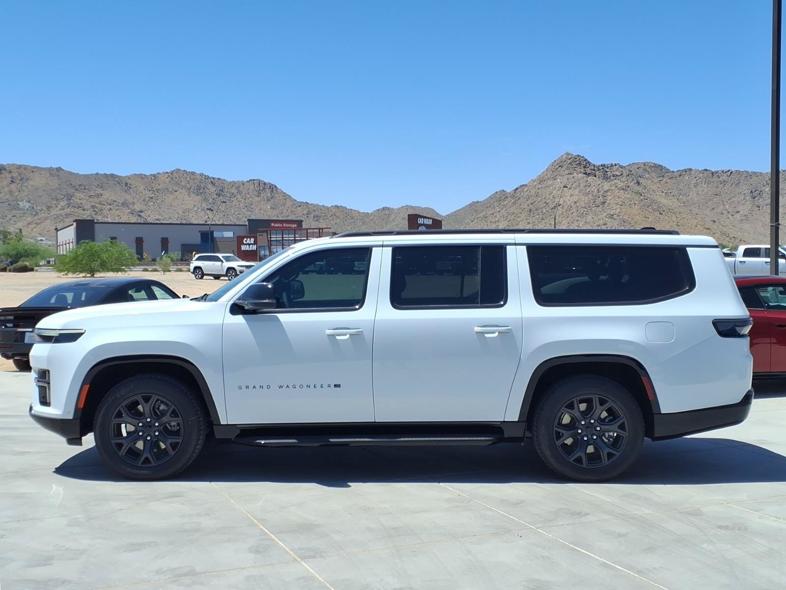 New 2026 Bright White Clear-Coat Exterior Paint Jeep Limited Altitude image 2