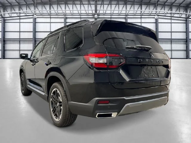 New 2026 Crystal Black Pearl Honda AWD Touring Blackout image 3