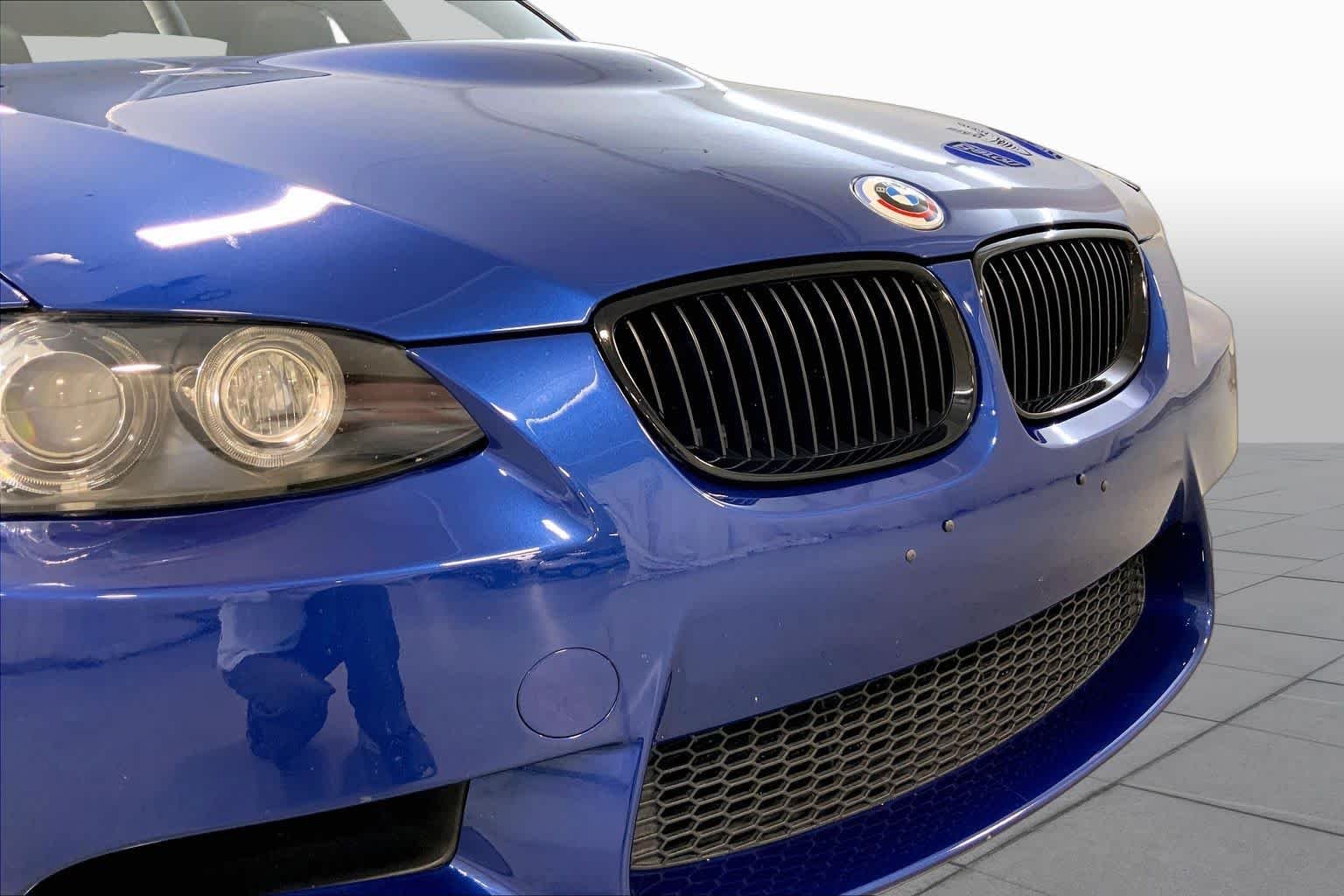 Used 2009 Interlagos Blue Metallic BMW  image 32