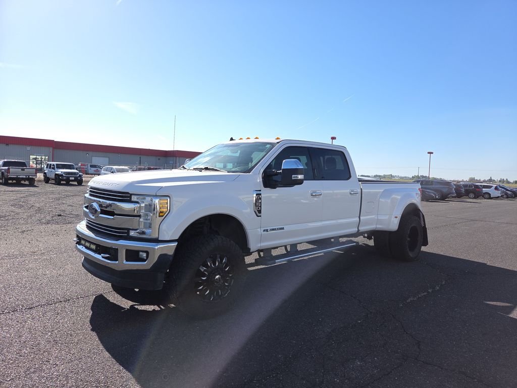 2019 Ford F-350 Lariat 4x4 Crew Cab 8' Box DRW's photo