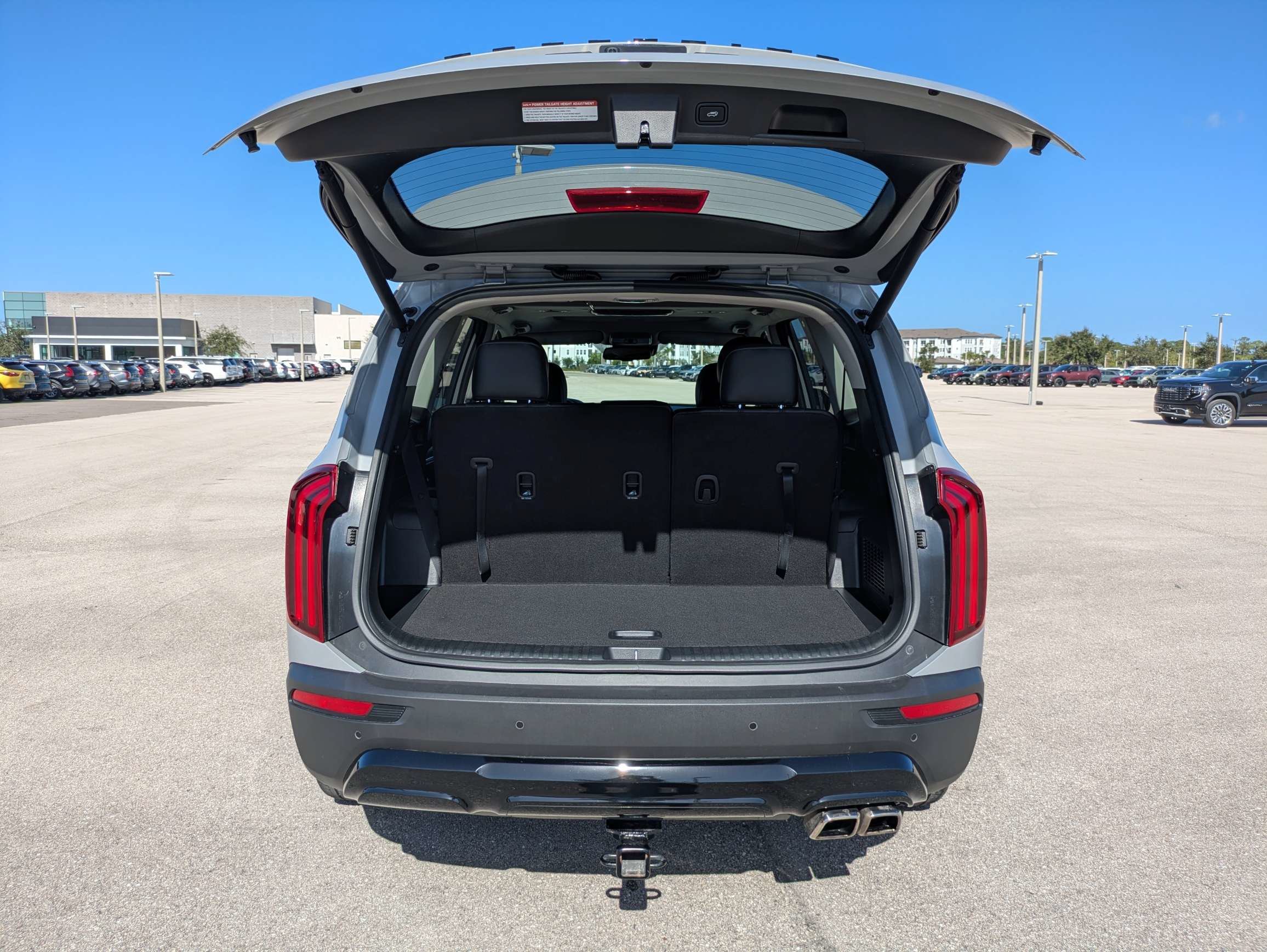 Certified Used 2022 Wolf Gray Kia EX image 33