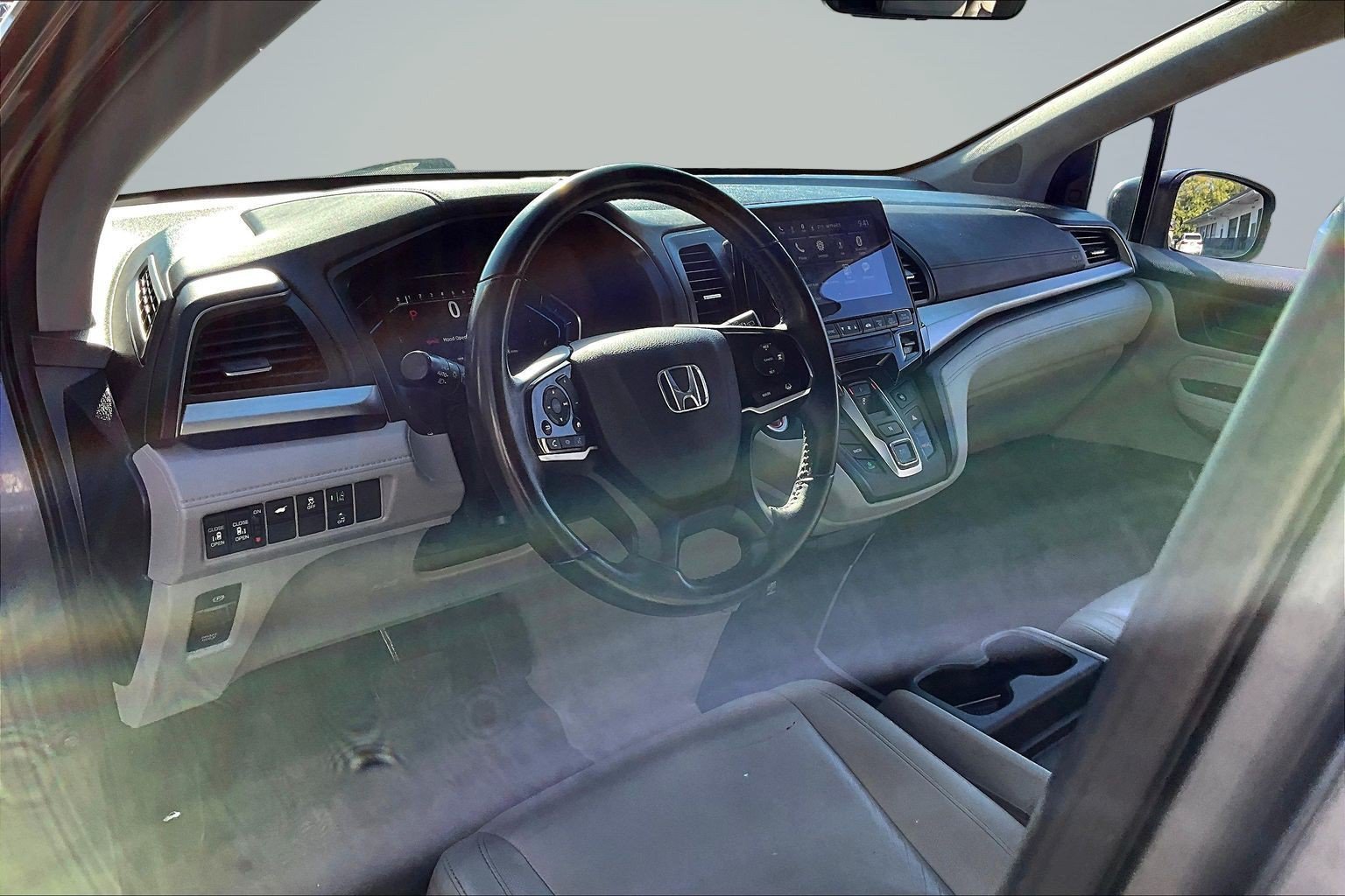 Used 2019 Gray Honda EX-L image 13