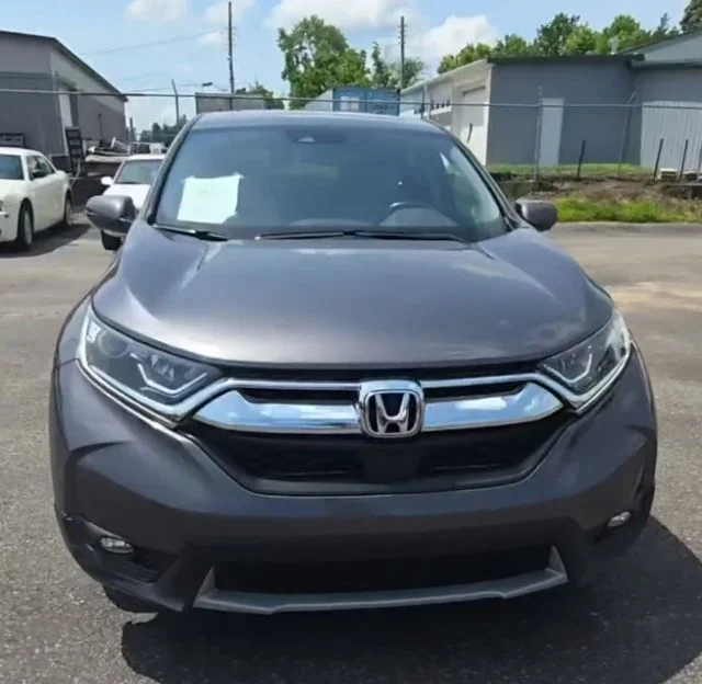 Used 2018 Gray Honda EX-L image 3