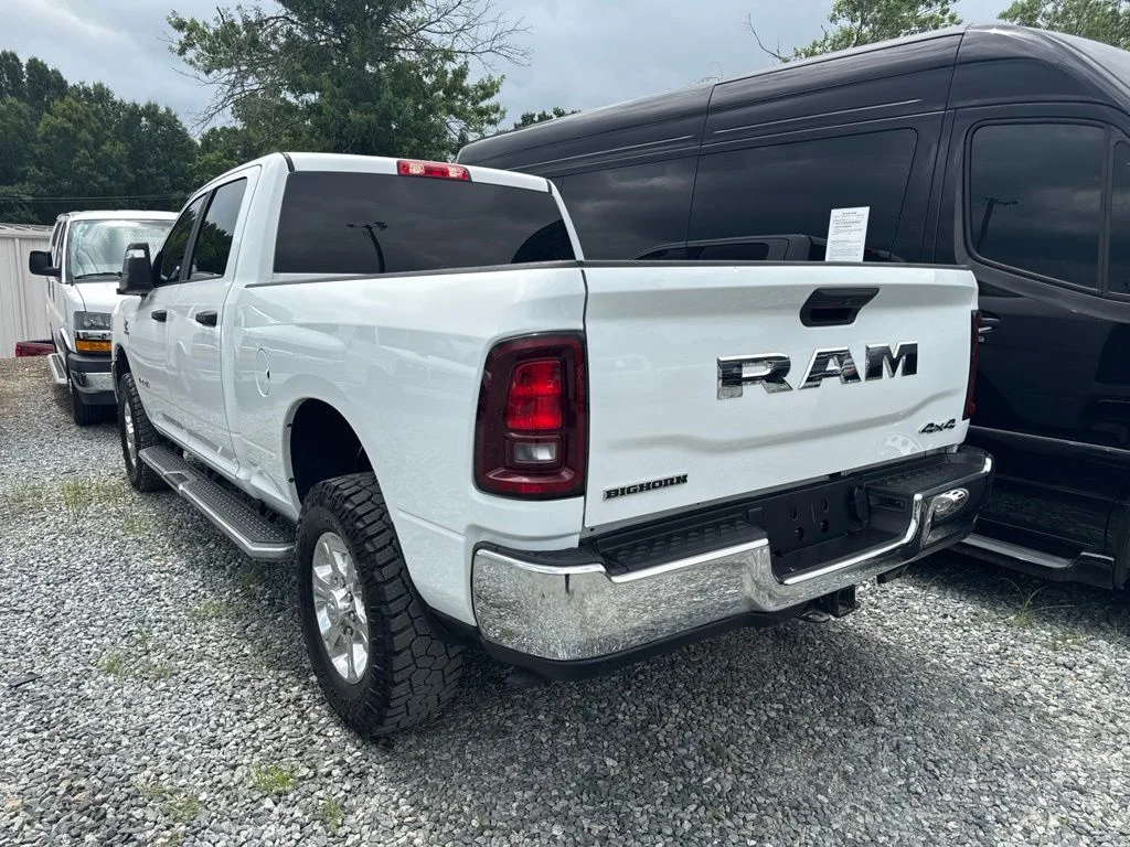 Used 2025 White Ram Big Horn image 4