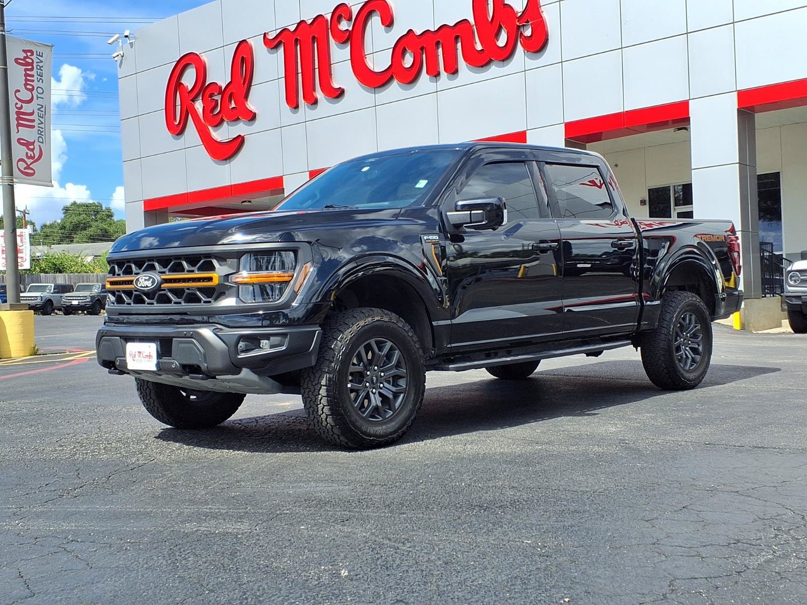 Used 2025 Black Ford Tremor image 1
