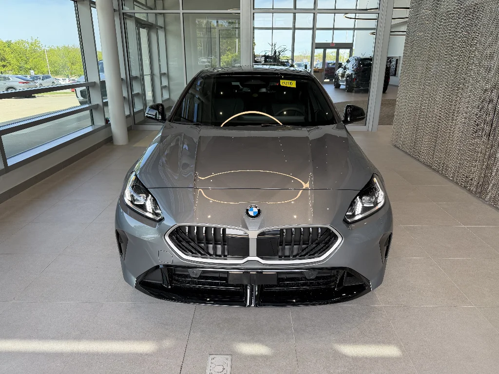 New 2026 Skyscraper Grey Metallic BMW xDrive image 2