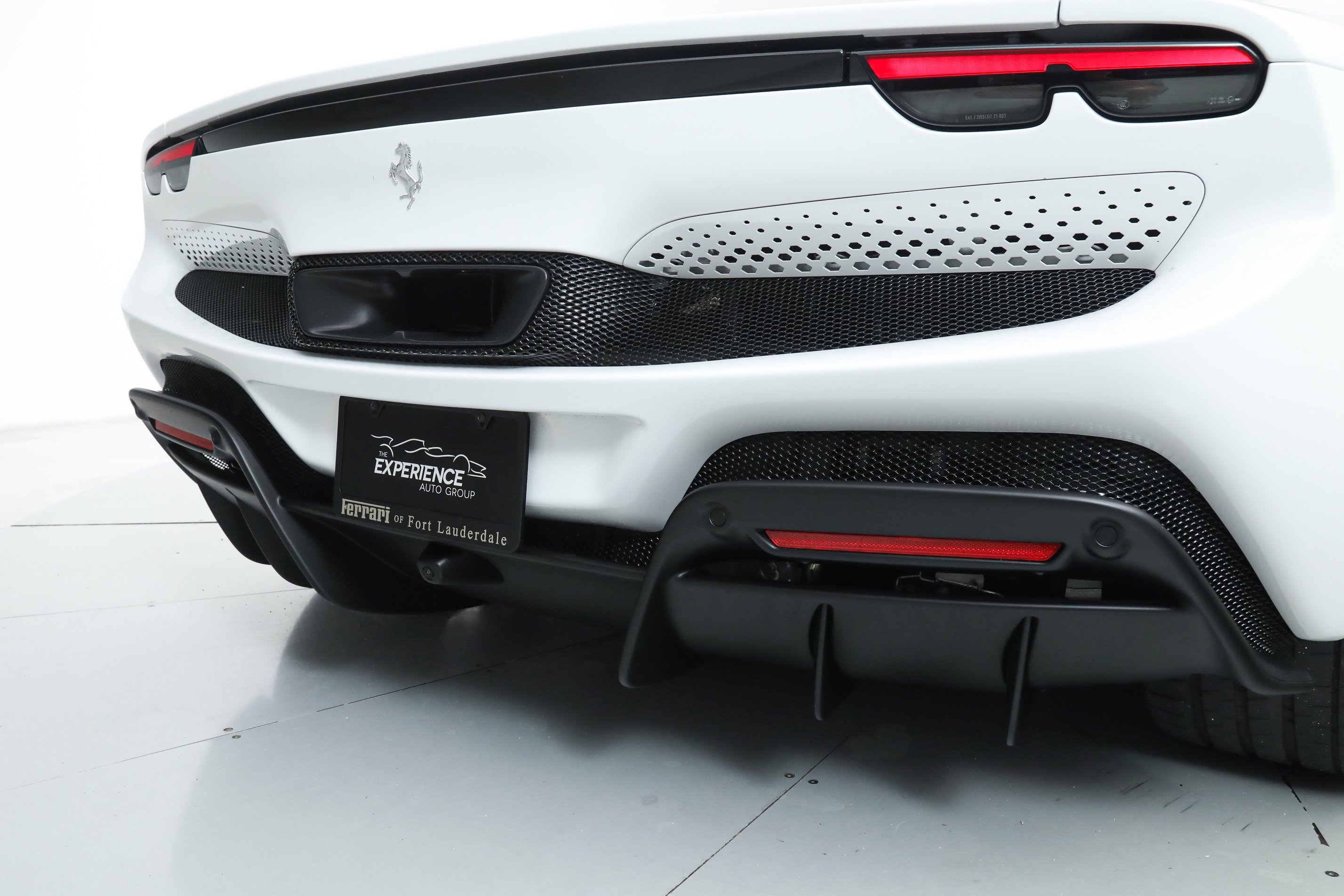 2024 Ferrari 296 Base - Photo 19