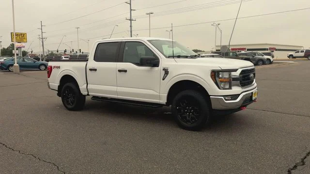 Used 2023 White Ford XLT image 2
