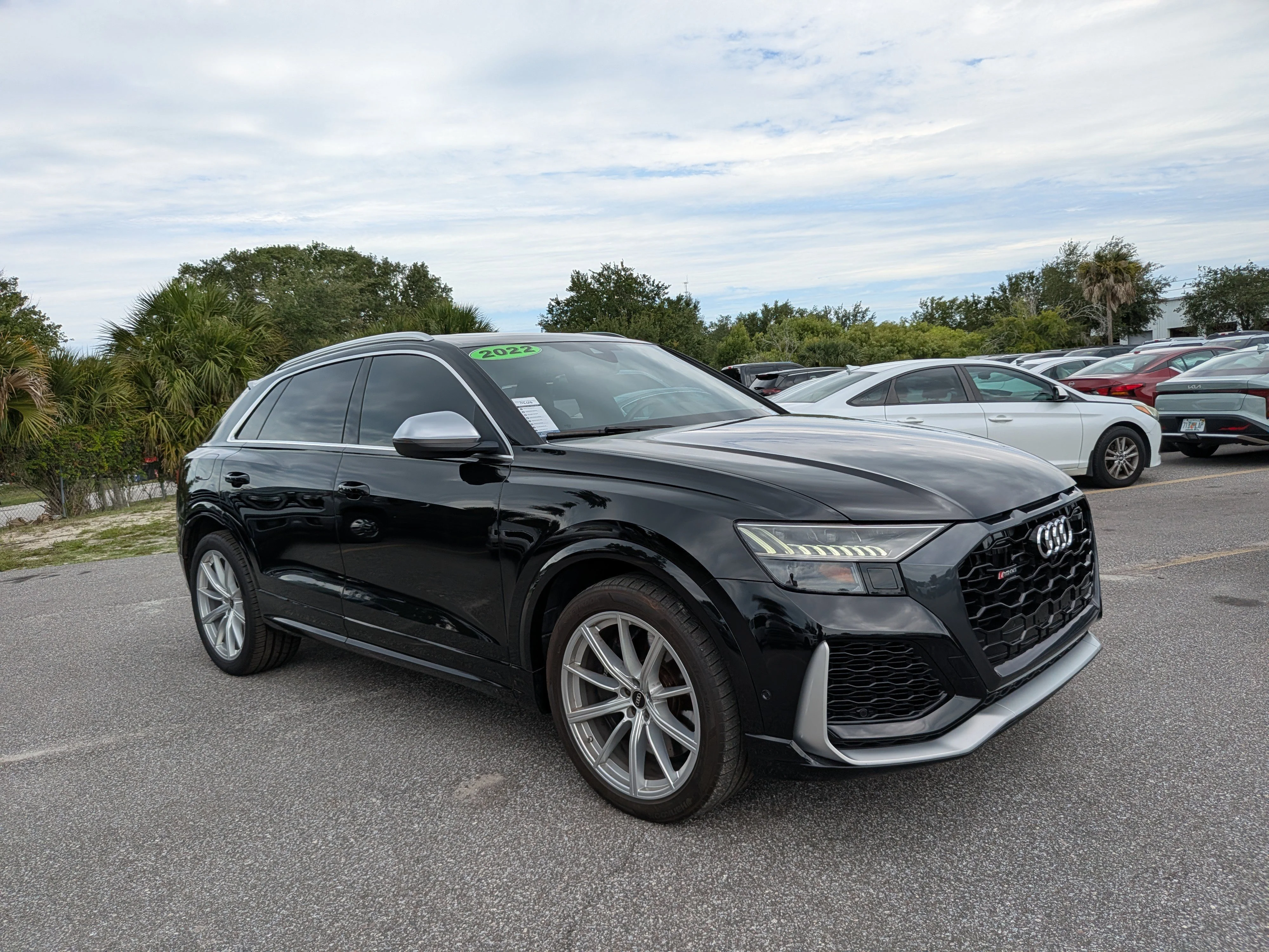 2022 Audi RS Q8 -'s photo