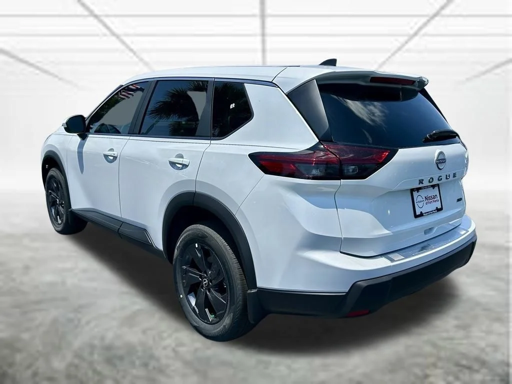New 2026 Everest White Pearl TriCoat Nissan SV image 8