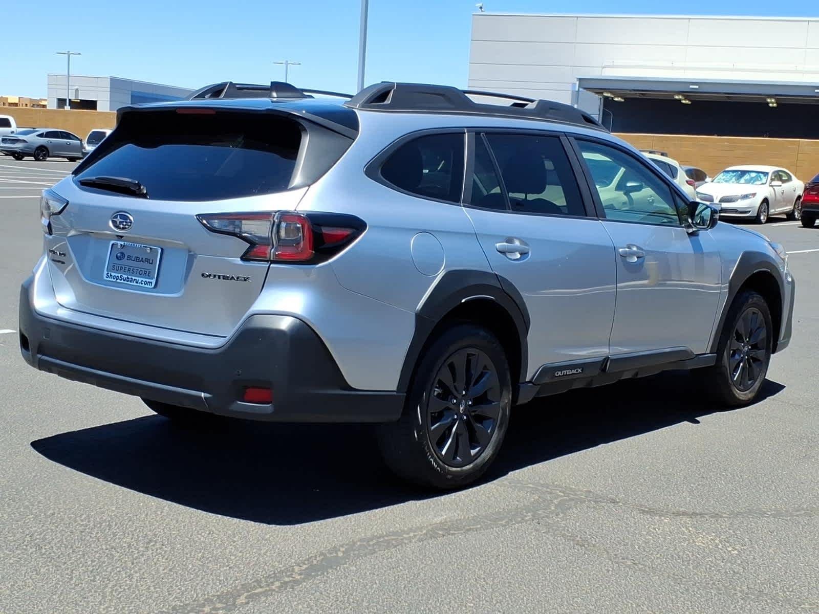 Used 2025 Ice Silver Metallic Subaru Onyx Edition image 7