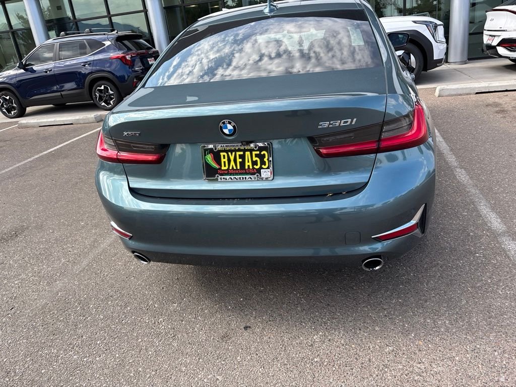 Used 2020 Blue BMW 330i xDrive image 19