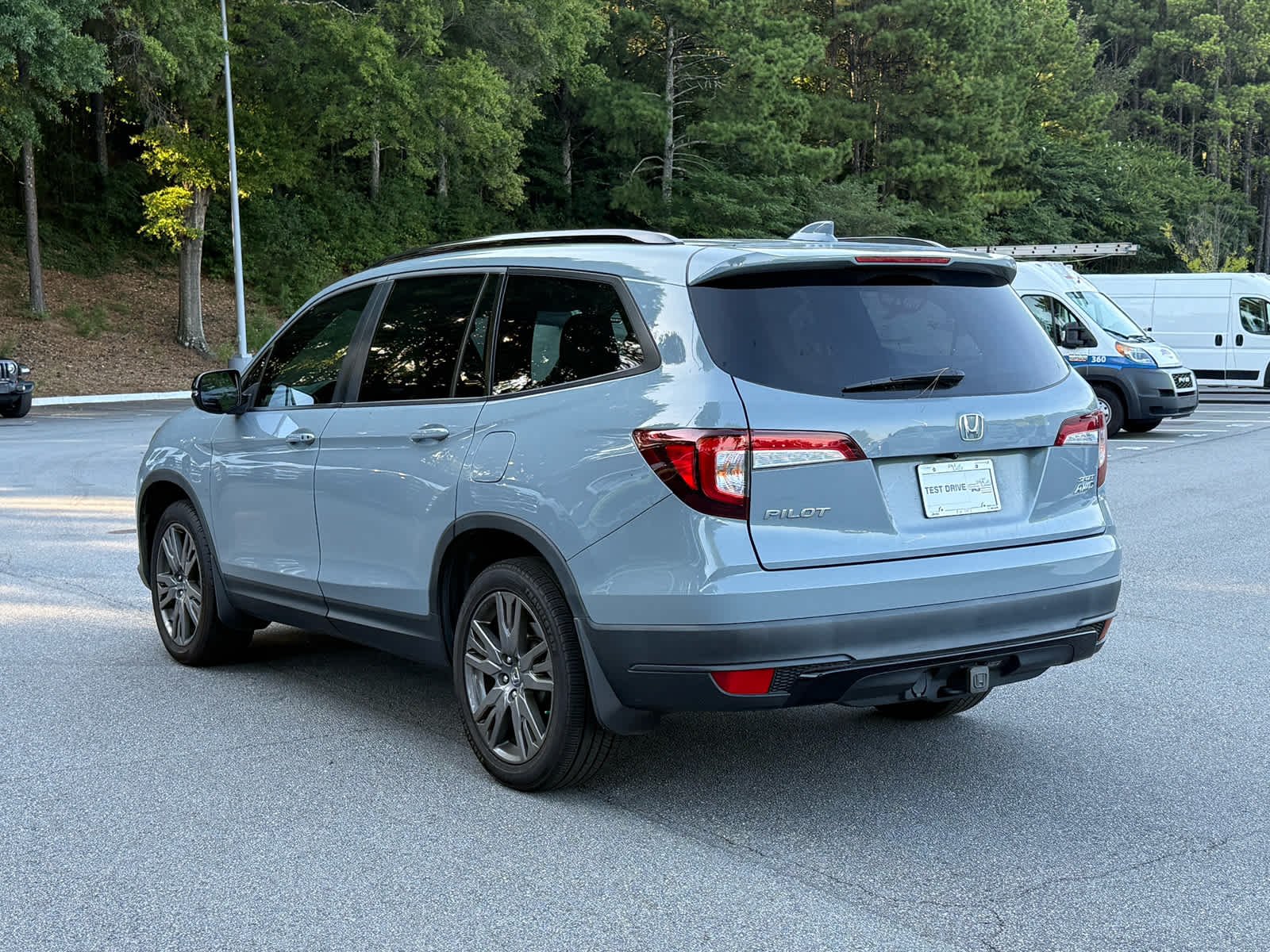 Used 2022 Sonic Gray Pearl Honda Sport image 3