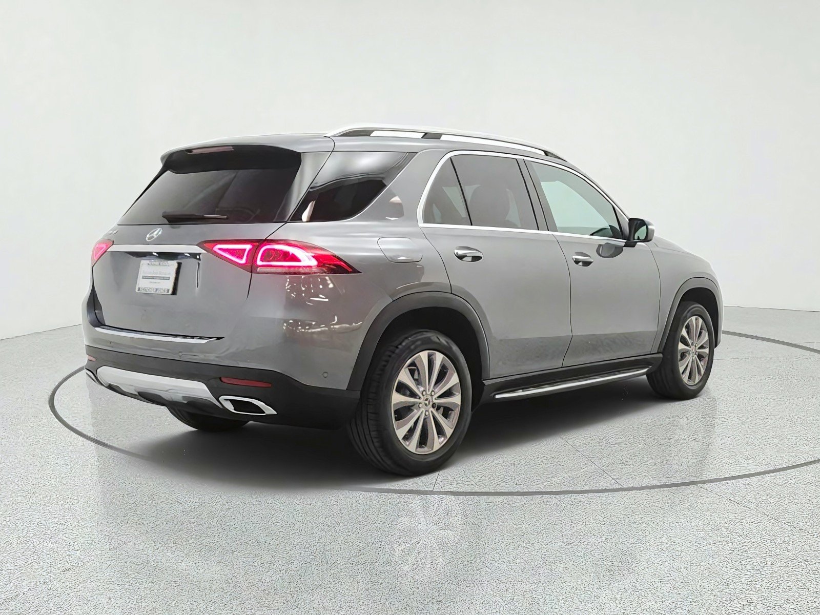 Used 2022 Selenite Grey Metallic Mercedes-Benz GLE 350 SUV image 5