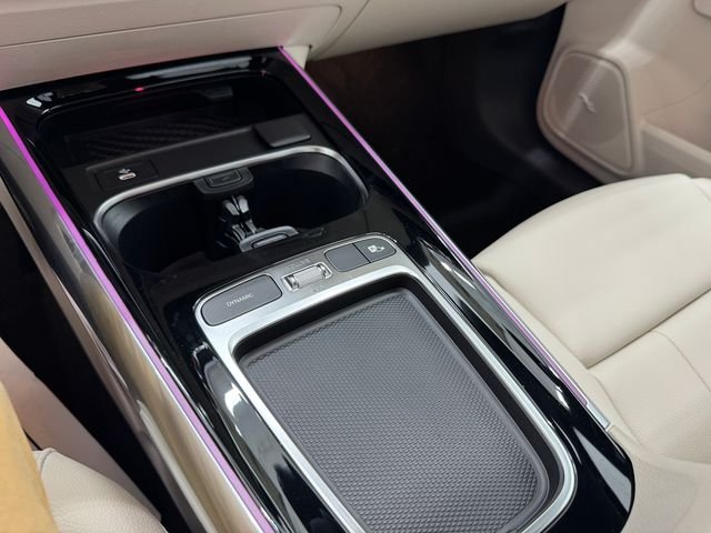 New 2026 Cosmos Black Metallic Mercedes-Benz GLA 250 image 41