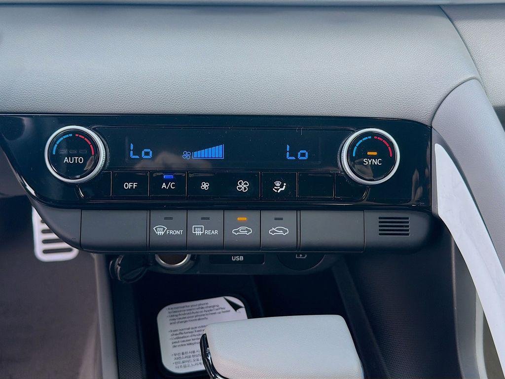 New 2026 Serenity White Hyundai SEL Sport image 12