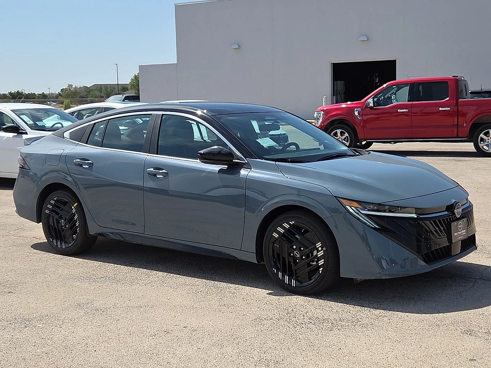 New 2026 XKY 2T Gray Black Nissan SR image 6