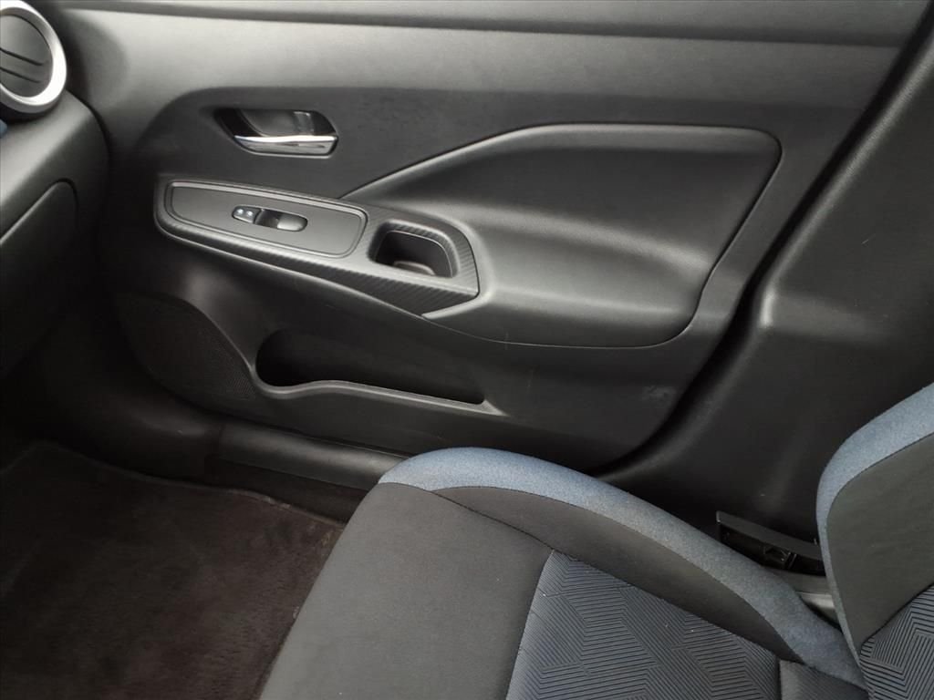 2023 NISSAN VERSA - Image 23