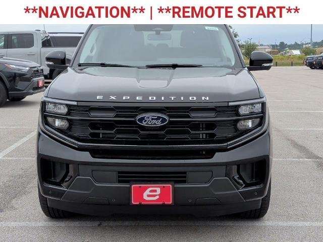 New 2026 Agate Black Metallic Ford MAX Active image 52
