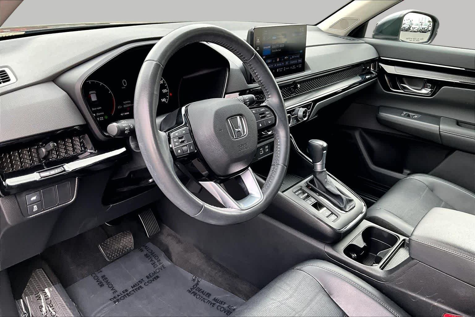 Used 2024 Meteorite Gray Metallic Honda EX-L image 17