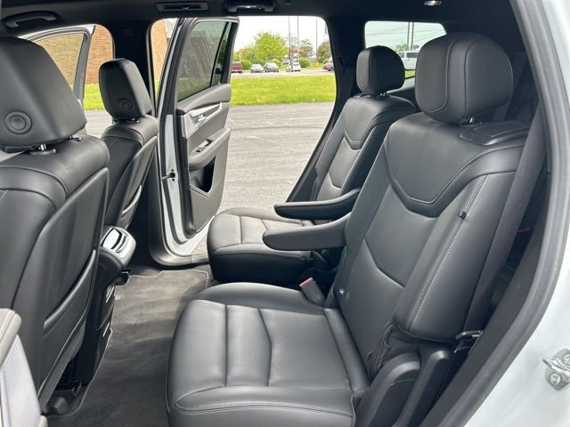 Used 2024 White Cadillac Premium Luxury image 33